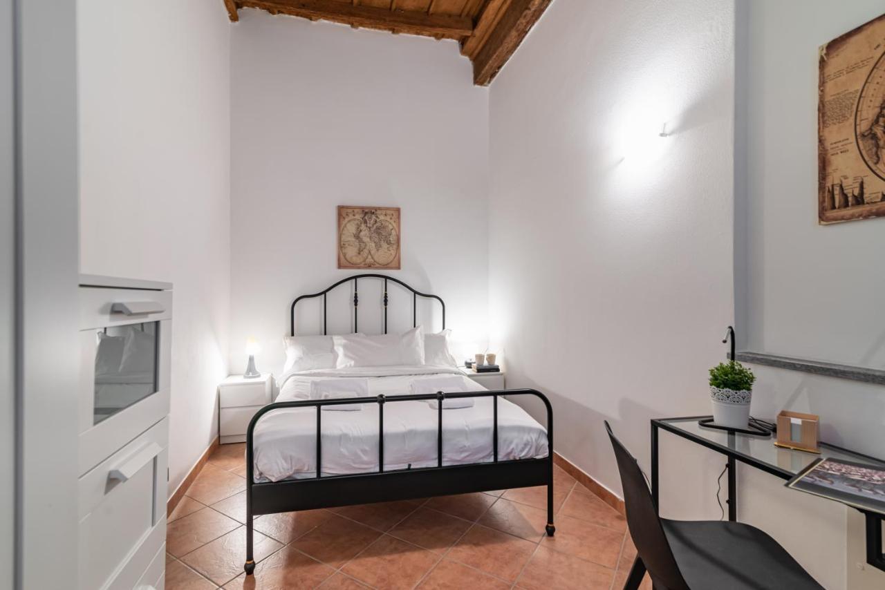 Апартаменты House Of Foscolo - Palazzo Cornazzani - By Host4U Павия Экстерьер фото